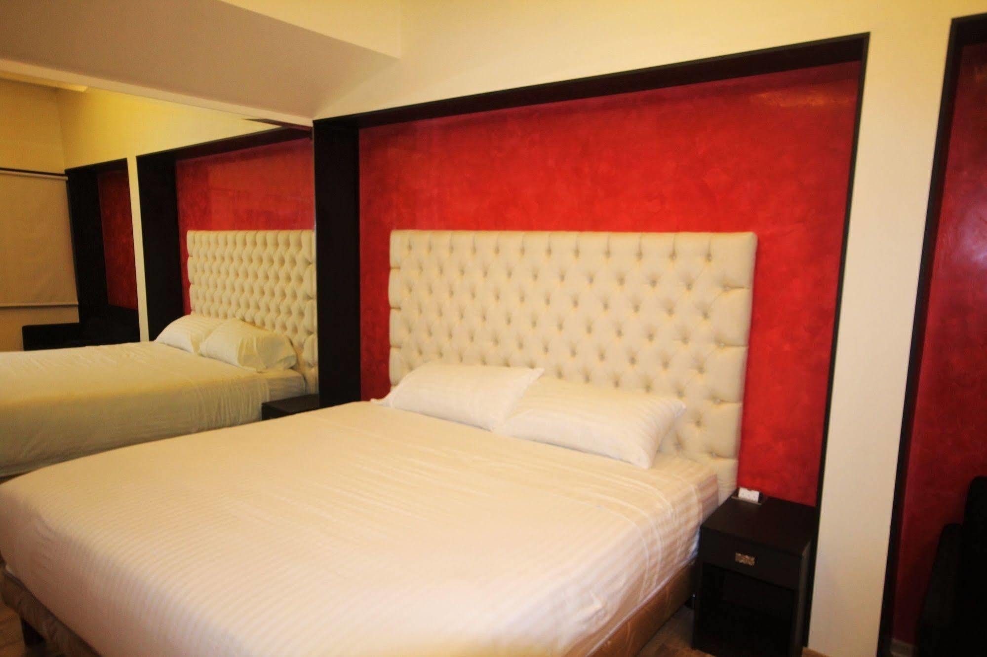 Cedros Inn Boutique Hotel Guayaquil Exterior photo