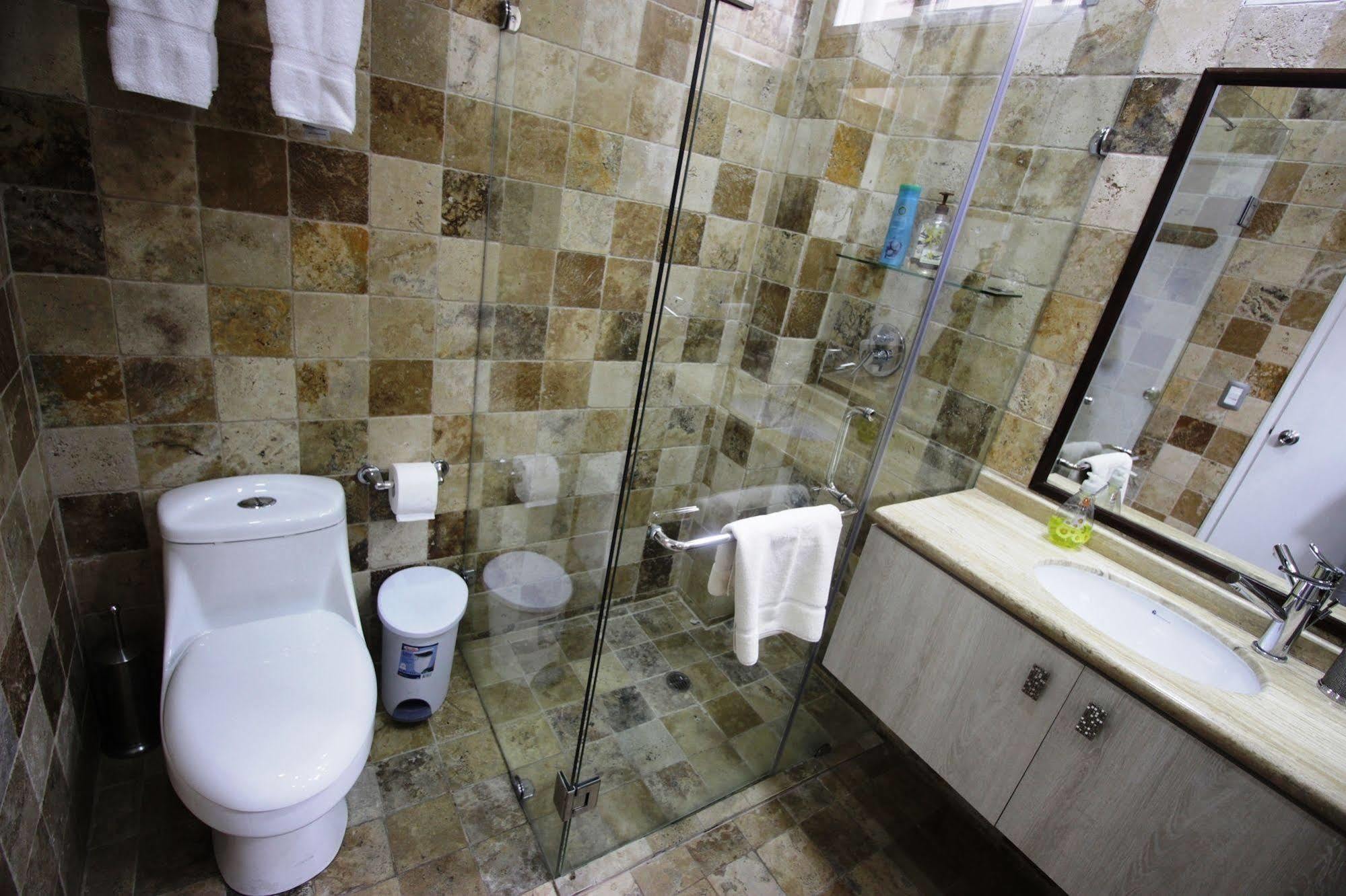 Cedros Inn Boutique Hotel Guayaquil Exterior photo